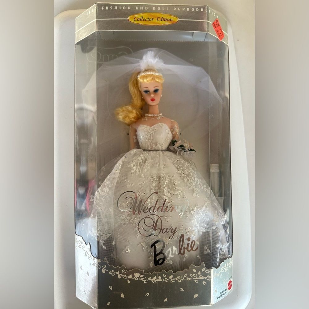 NEW 1996 Wedding Day Barbie Collector Edition 1960